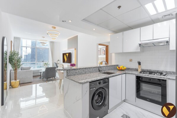 Standard Apartment, Balcony, City View | Private kitchen