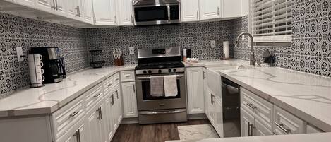 微波爐、焗爐、爐具、洗碗機