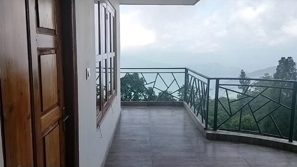 Cleanliness standards - Rupsadeya Homestay Sittong (Kurseong)