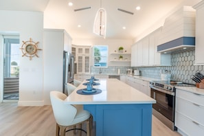 House, Multiple Beds (Sun Kissed Villa) | Private kitchen - Sun Kissed Villa (Fort Myers Beach)