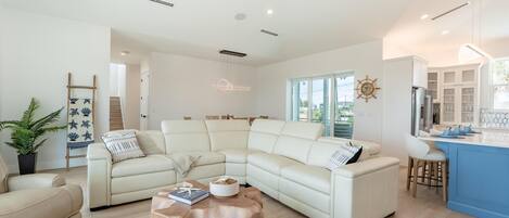 Maison, plusieurs lits (Sun Kissed Villa) | Coin séjour