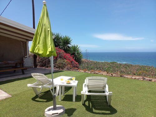 House overlooking the ocean. Las Brujas "B