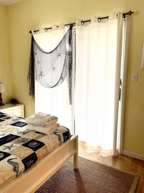7 habitaciones, tabla de planchar con plancha, wifi y ropa de cama 