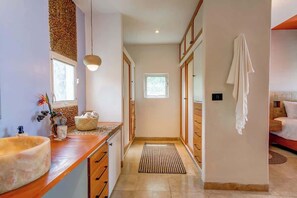 3 bedrooms, iron/ironing board, travel cot, WiFi