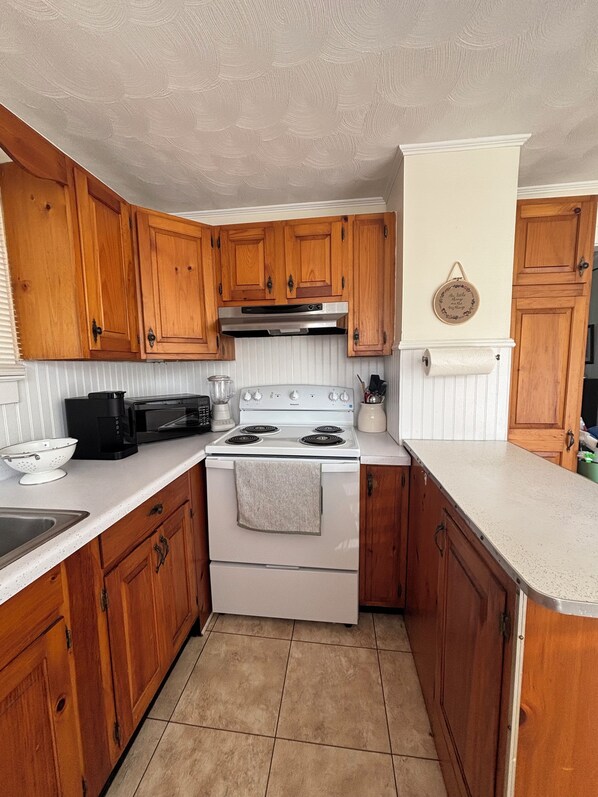 Microwave, oven, stovetop