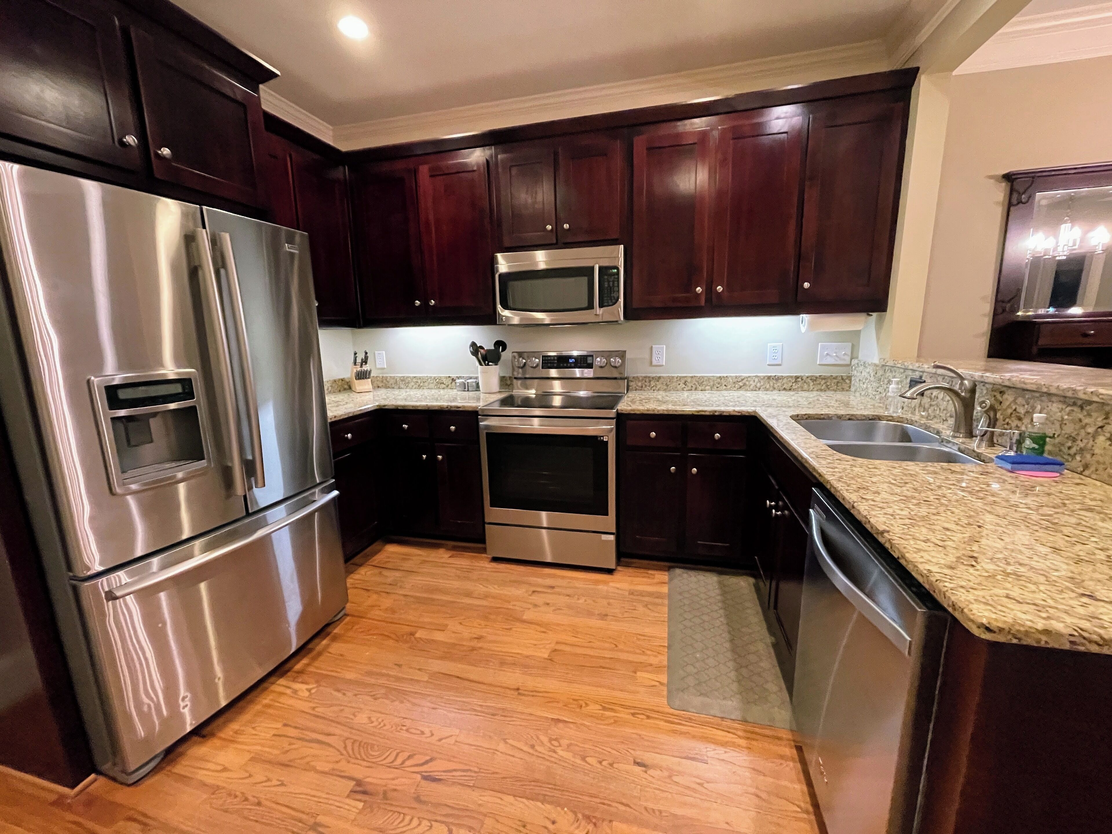 Microwave, oven, stovetop, dishwasher