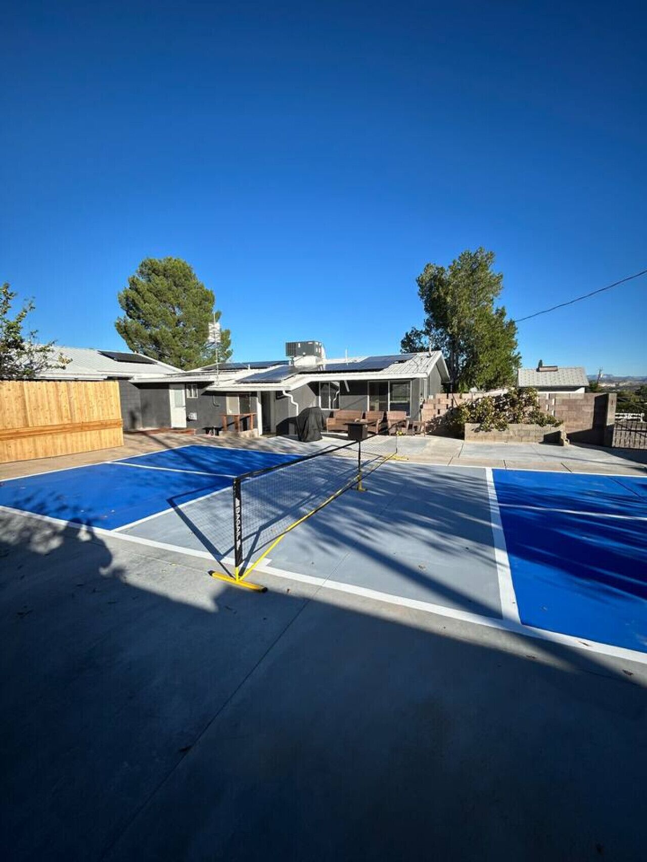 المنطقة المحيطة بالمنشأة