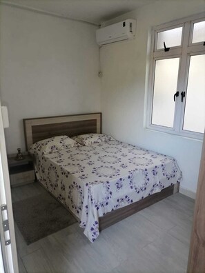 2 bedrooms, iron/ironing board, WiFi, bed sheets - Villa Orchidee a peace haven (Trou aux Biches)