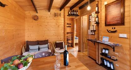 Cabaña 'Casa Em Madeira Com Jardim Privado' con Terraza Privada, Jardín Privado y Wi-Fi