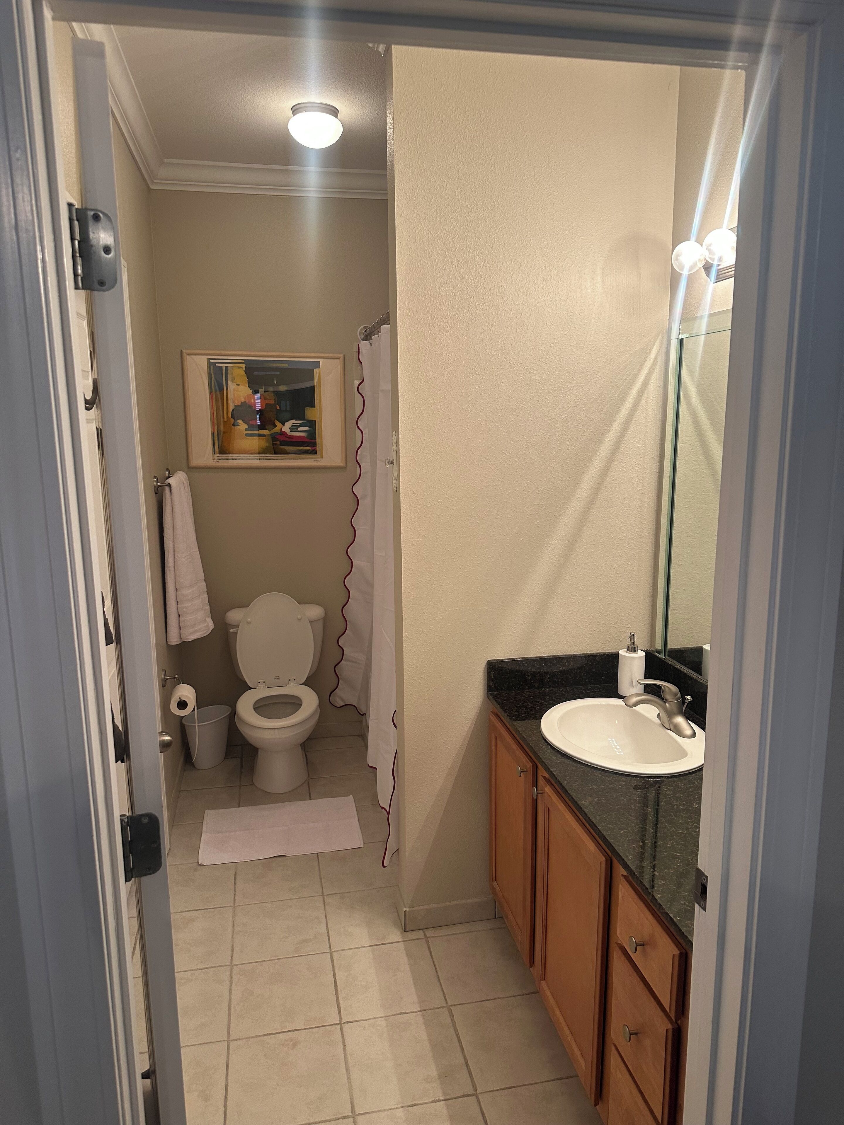 Handtücher, Seife, Toilettenpapier