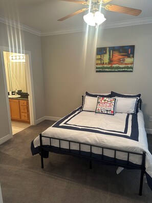 2 bedrooms, WiFi, bed sheets