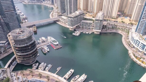 Marina/club náutico