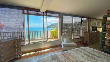 Vila | Tirai kedap cahaya, setrika/meja setrika, dan Wi-Fi gratis