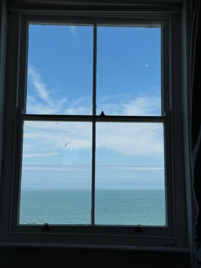 Cosy sea views in a great location