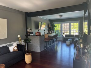 Interior - Ryder Cup EXCLUSIVE-Newly renovated house, perfect enteraining space (Mount Sinai)