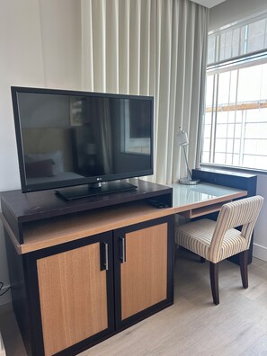 Deluxe Apartment | Living area - AKA Brickell 31th Free Parking by Palermo Home (Miami)