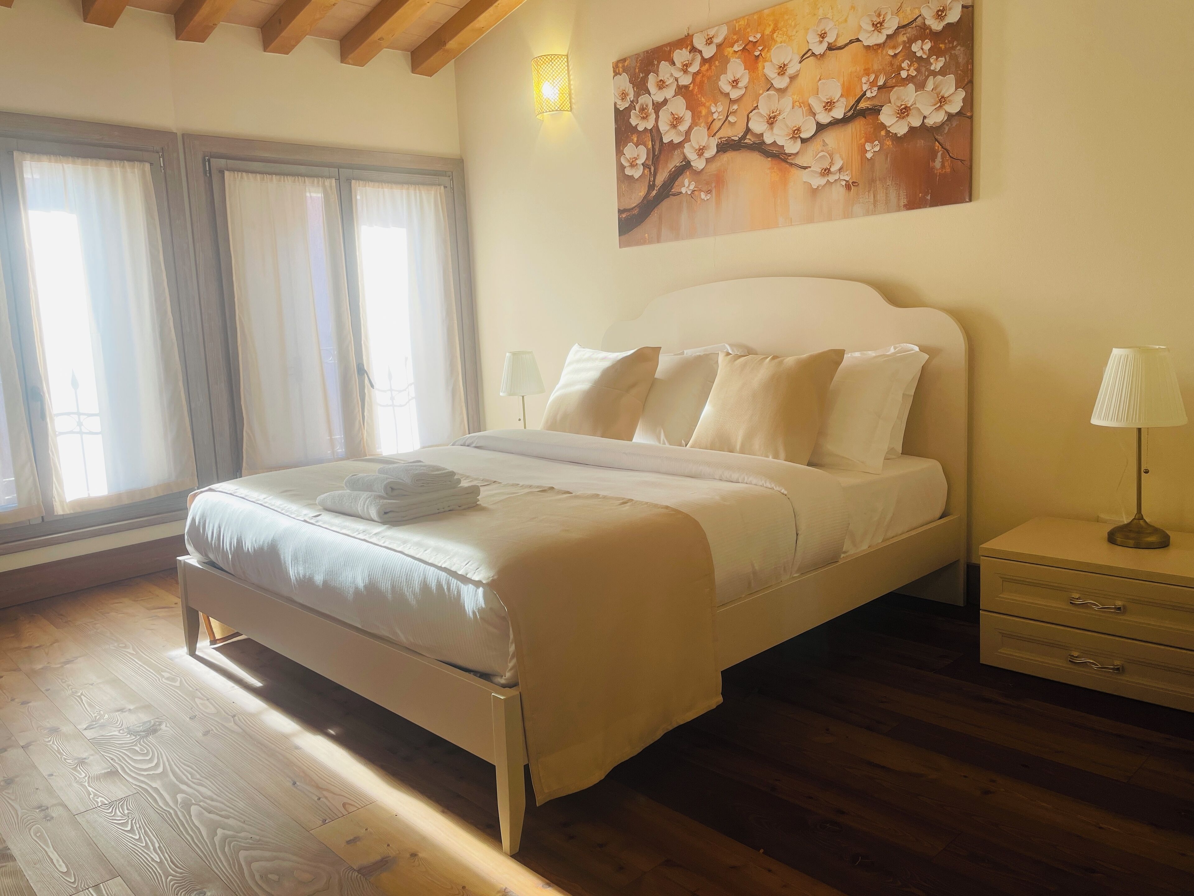 Single Room, City View | Minibar, desk, free WiFi, bed sheets