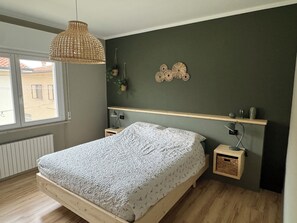 2 chambres, fer et planche Ă repasser, accĂšs Internet, draps fournis