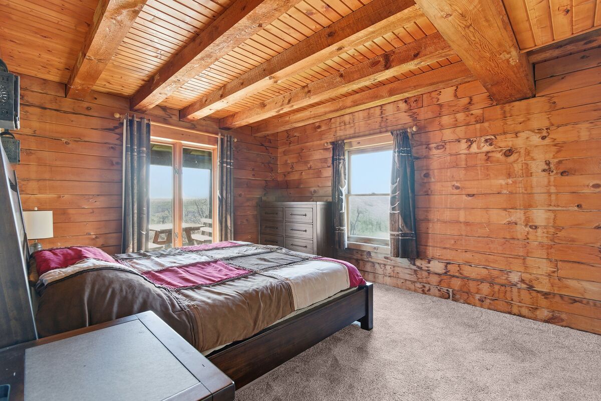 3 dormitoris, planxa i posts de planxar, wifi gratuïta i roba de llit 