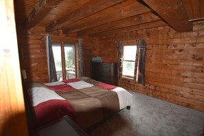 3 dormitorios, tabla de planchar con plancha, Internet y ropa de cama