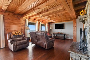 Smart-TV, Kamin, Computerbildschirme