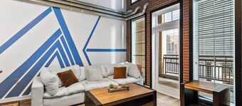 Skyline Balcony | 2BR Loft Midtown ATL