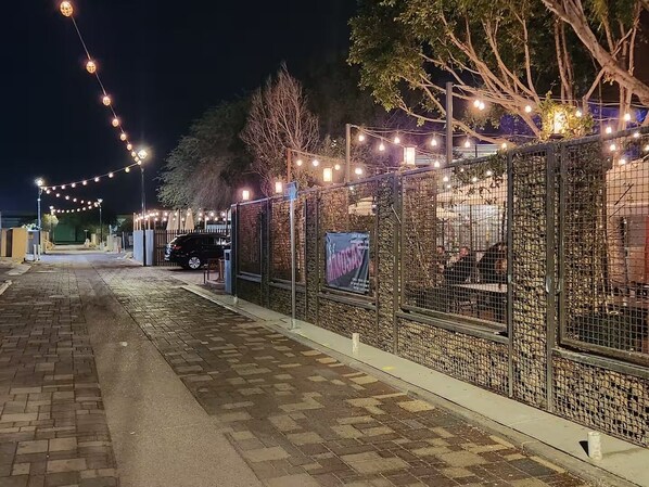 Property grounds - Chandler Escape Steps From Downtown (Chandler)