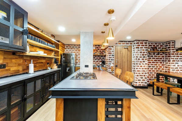 Private kitchen