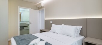 Apart w/ 2 Suites in Jurere Internacional Vvc0202