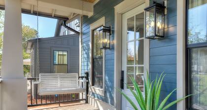 Enchanted Woods Cottage at Selah- 2 bed 2 bath