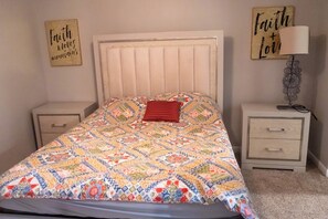 2 bedrooms, WiFi, bed sheets
