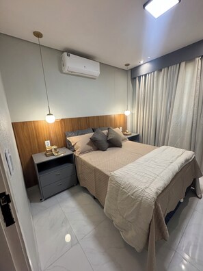 2 bedrooms, iron/ironing board, bed sheets