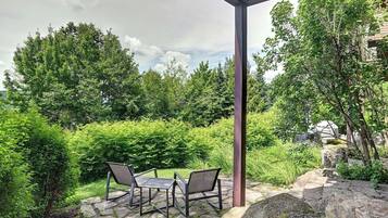Design-lejlighed - terrasse - bjergudsigt | Terrasse/gårdhave