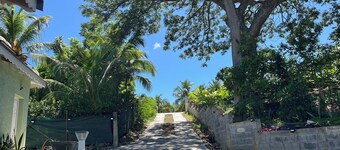 Stay in Guadeloupe : 5 minutes: beaches, downtown Le Moule by car