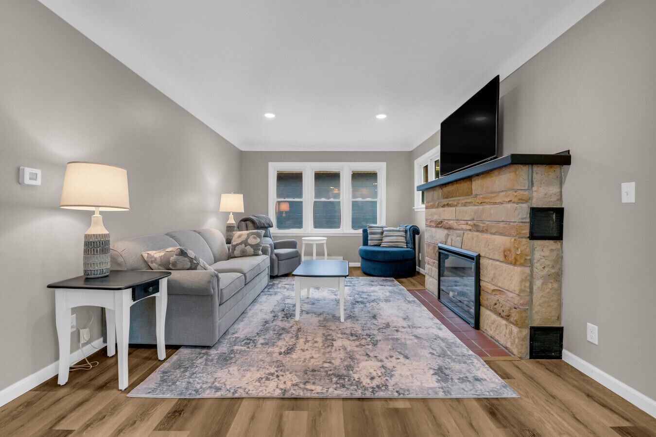 TV, fireplace, table tennis