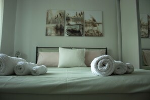 Iron/ironing board, Internet