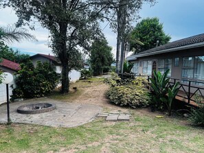 BBQ/picnic area - Sagrada Guest House (Mthatha)