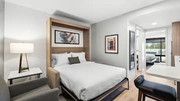 Skrivebord, skrivebord for bærbar PC og wi-fi (inkludert)