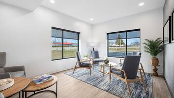 Coin salon dans le hall