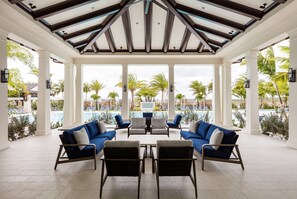 Interior - Stunning 3-bedroom Pool home in Palm Beach Gardens at Avenir's L'Ambiance (Palm Beach Gardens)