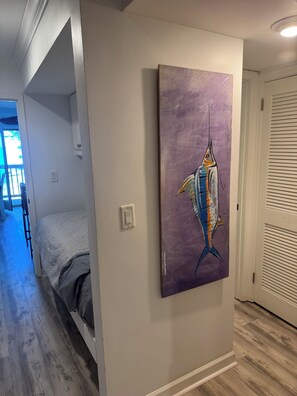 2 chambres, fer et planche  à repasser, Wi-Fi gratuit, draps fournis