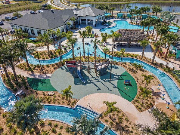 Outdoor pool, a heated pool - 9BR Family Villa – South-Facing Pool & Arcade Near Disney & Universal (Kissimmee)