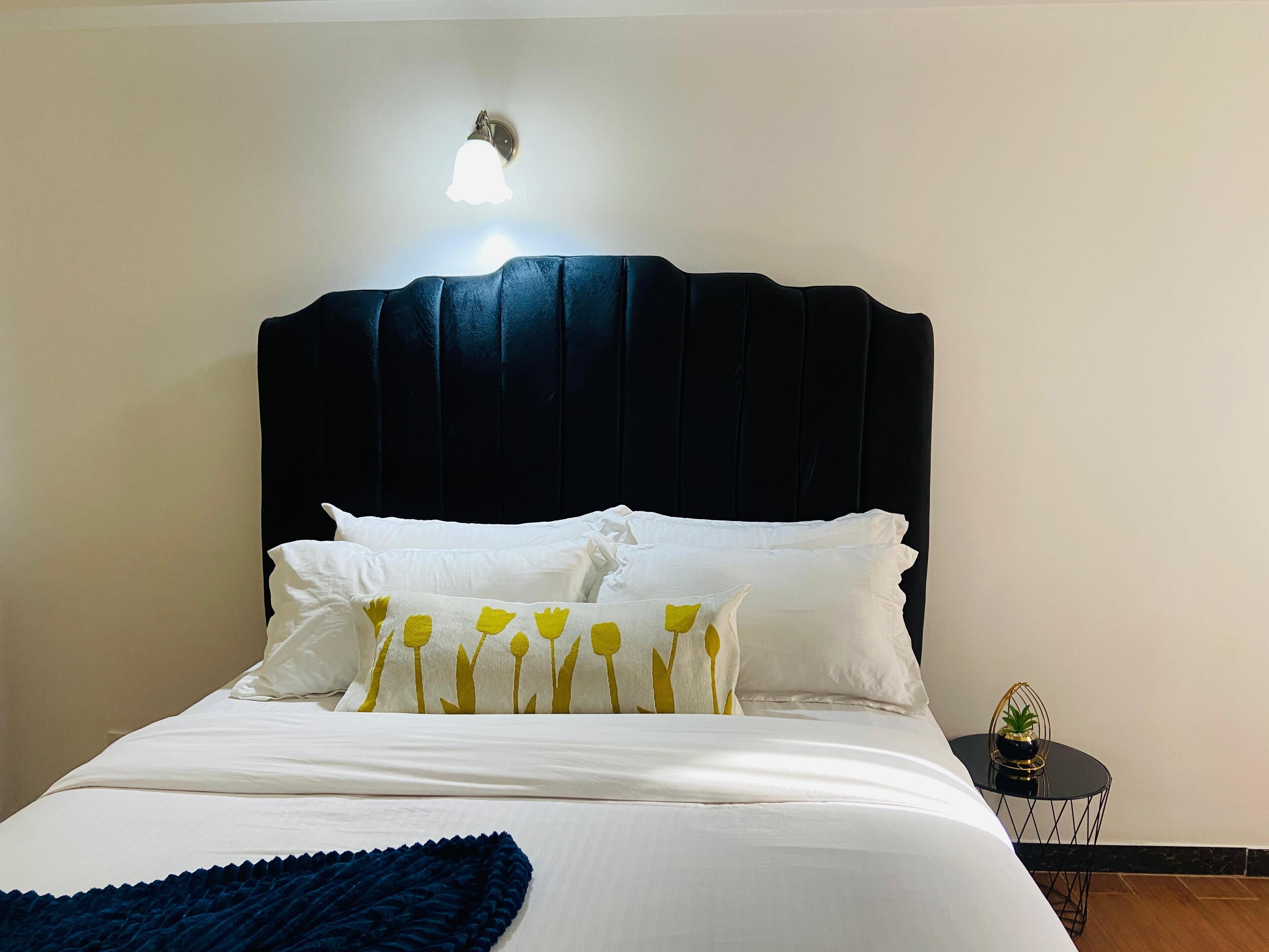 1 bedroom, iron/ironing board, Internet, bed sheets