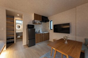 Deluxe Suite | Living area