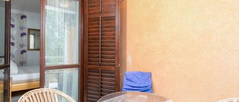 تناول الطعام