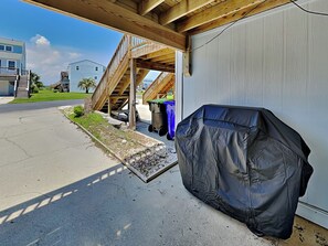 Studio (3 Bedrooms) | Property amenity