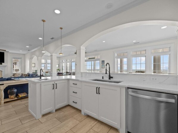 Studio (Multiple Bedrooms) | Majoituspaikan mukavuudet