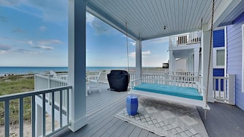 Studio (5 Bedrooms) | Teras/patio