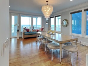 Studio (5 Bedrooms) | Property amenity