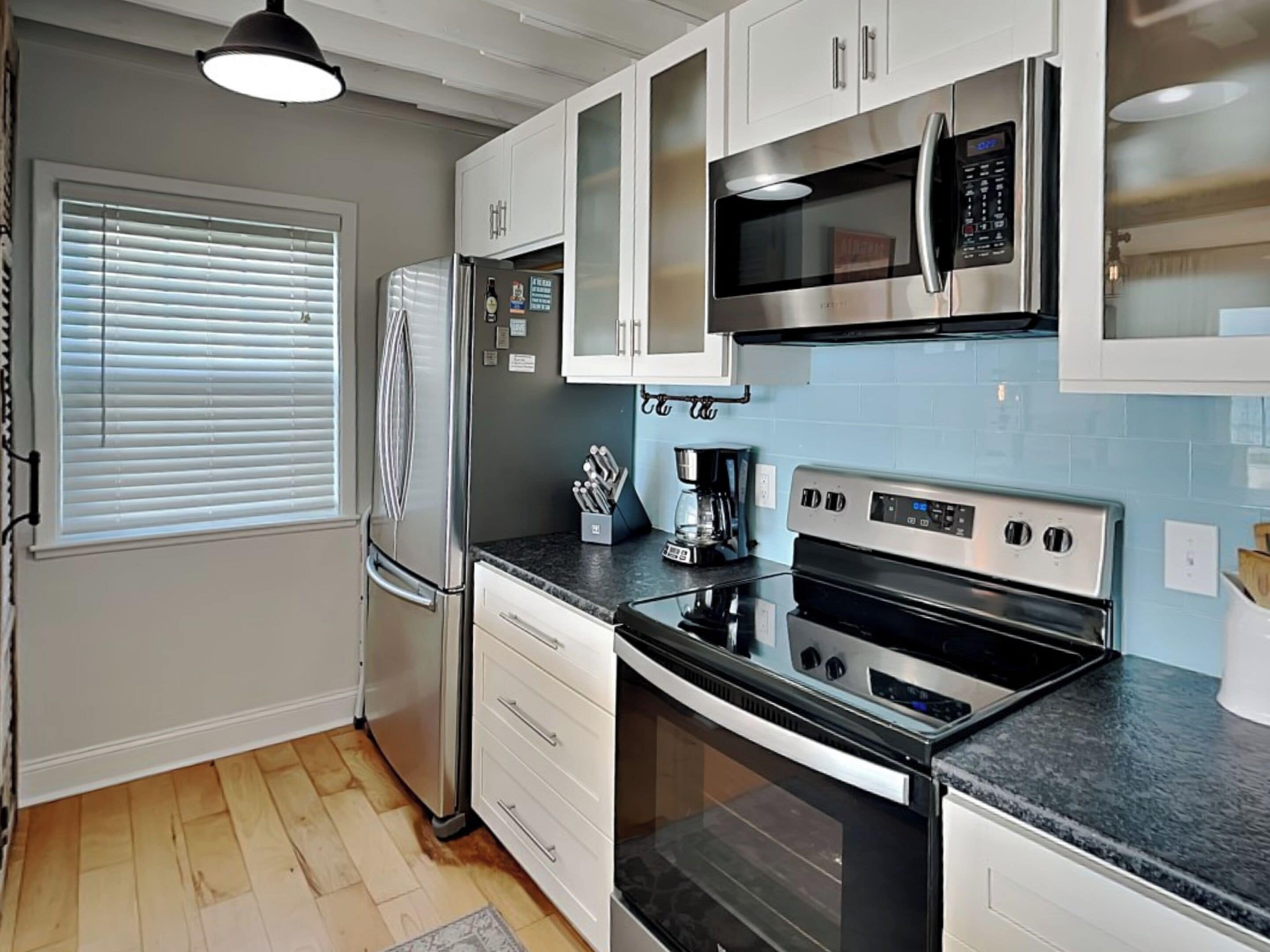 Studio (3 Bedrooms) | Property amenity